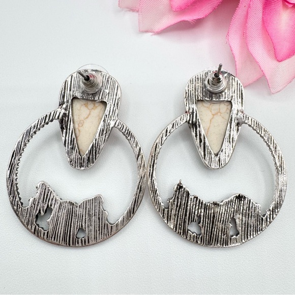 Western Cowboy Hoop Drop Earrings Howlite Southwestern Cowgirl Boho Bohemian - Picture 3 of 7